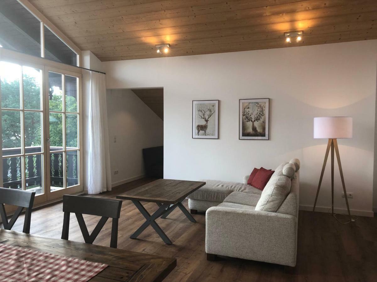 Apartment Dachjuchhe Zum See - Grosszugige 3-Zimmer-Dachgeschoss-Wohnung, Top Modern Und Sehr Zentral Schliersee Exterior photo